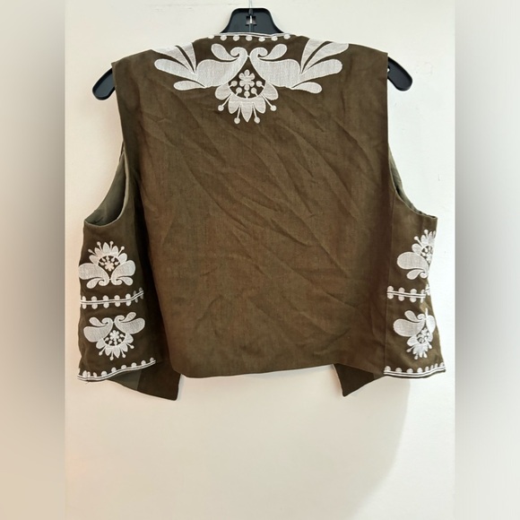 New Embroidered Vest Boho Open Front cropped Vest top Sleeveless Floral Cardigan - Picture 10 of 10